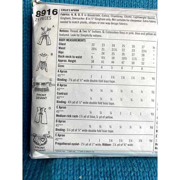 Simplicity 8916 Sewing pattern girls apron size 3 4 5 6 7 8 - Picture 3 of 4